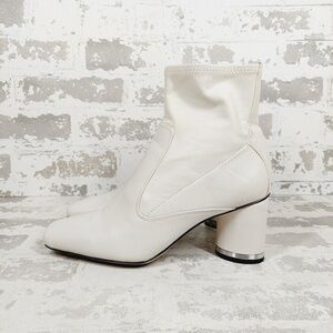 Franco Sarto Pisabooty White Leather Block Heel Ankle Booties D1007